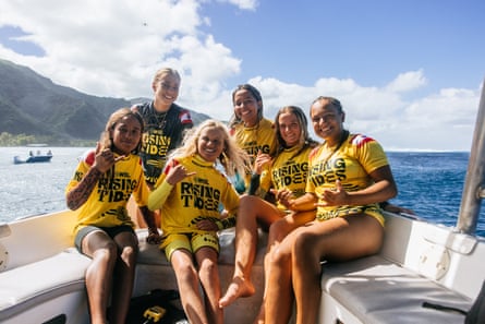 WSL Rising Tides participants at Teahupo’o