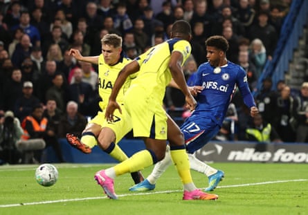 Andrey Santos doubles Chelsea’s lead against Tottenham