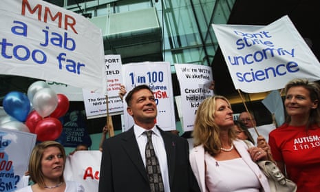 Anti-MMR campaigner Andrew Wakefield with supporters in London, 2007