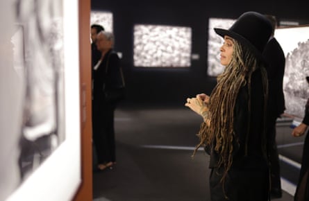 Lisa Bonet at a gallery