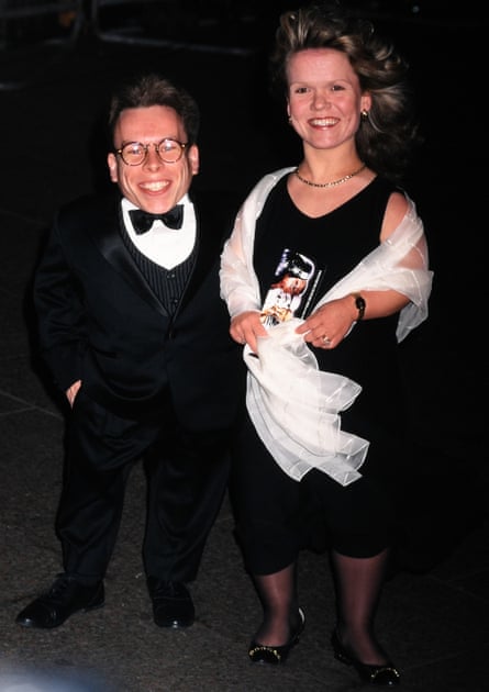 Warwick Davis and Samantha Davis in 1996.