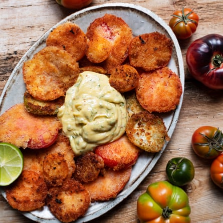 Fried tomatoes with coriander mayonnaise.