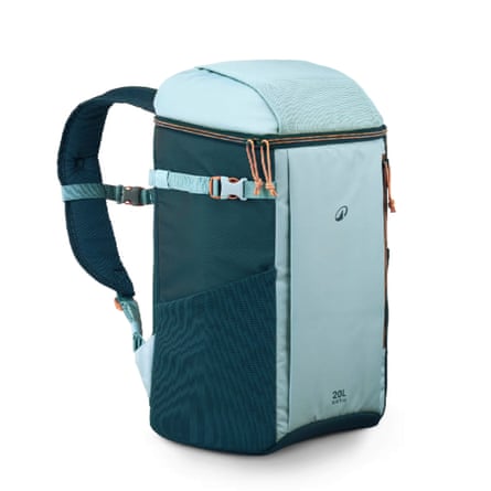 A Decathlon QUECHUA 20 L Backpack Cooler 100