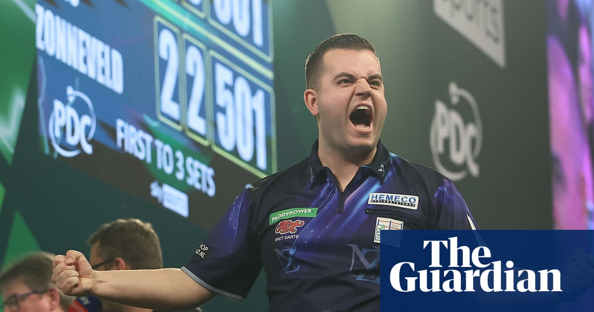 Ex-Champion Michael Smith scheidet bei der PDC-Darts-Weltmeisterschaft ...