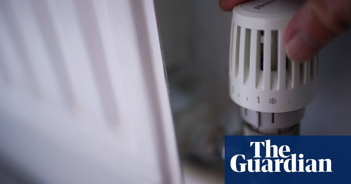‘How can I possibly afford it?’: people in UK on their energy bill difficulties - The Guardian