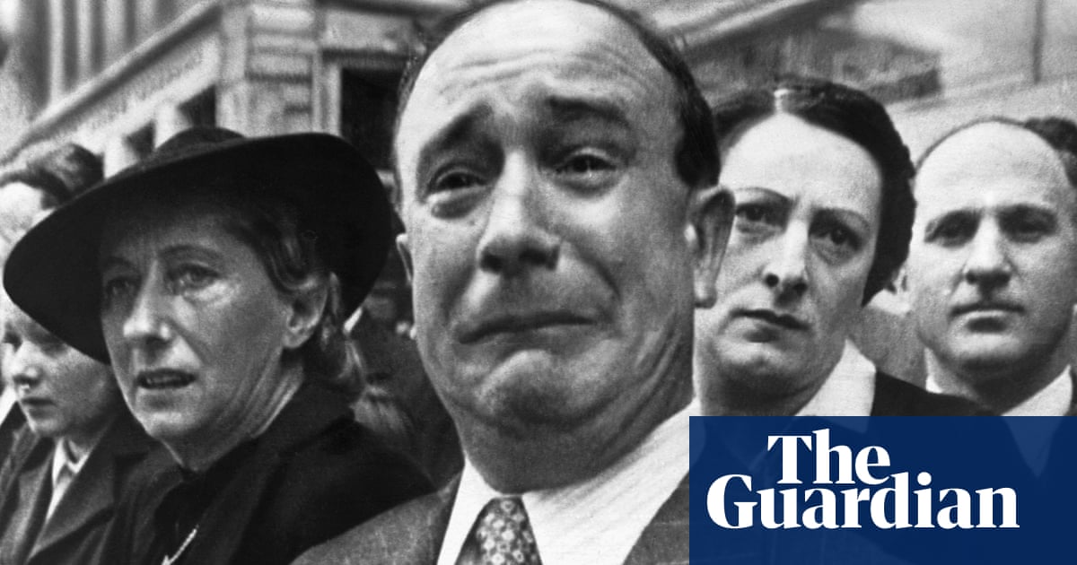Muscles, metrosexuals and male tears: the 39 pictures that changed the way we see men (for good and for bad)