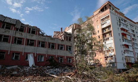 A view shows buildings damaged by a Russian military strike, as Russia’s attack on Ukraine continues, in the town of Bakhmut, in Donetsk Region, Ukraine May 29, 2022.