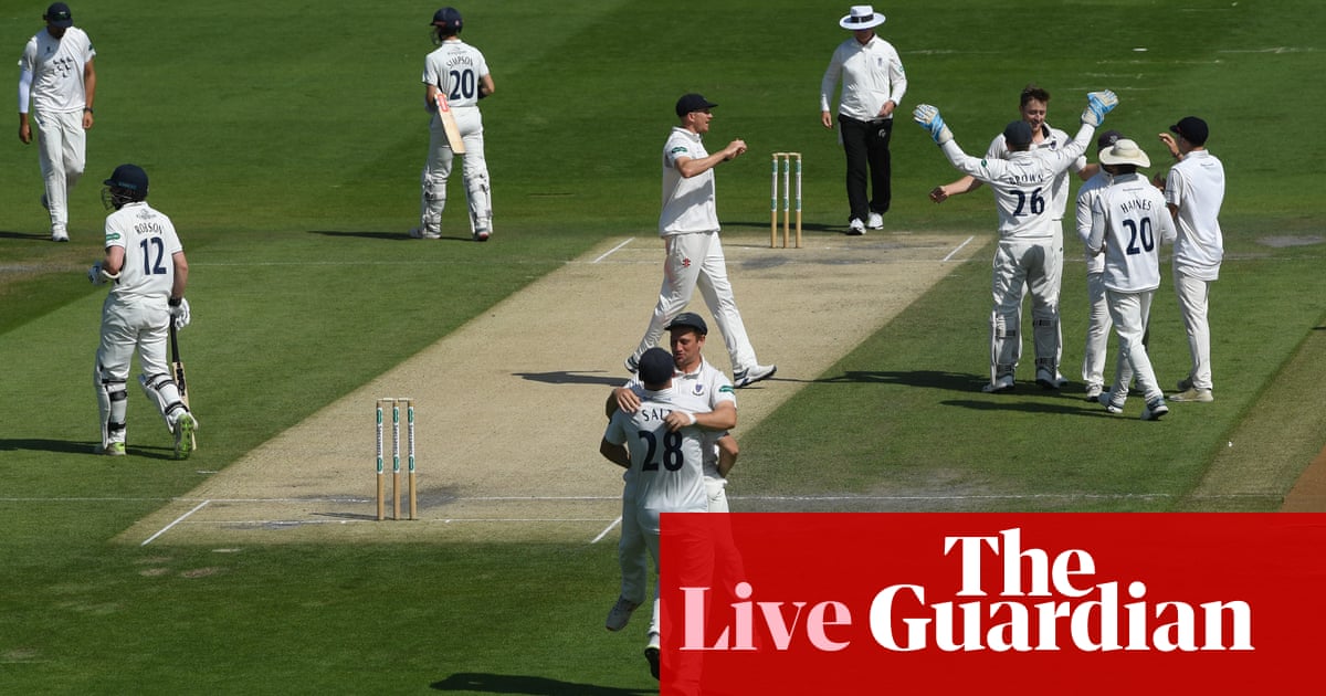 County cricket: Kent v Essex, Surrey v Hampshire and more – live!
