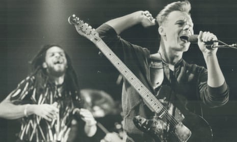 Ali Campbell performing with UB40 in 1985.