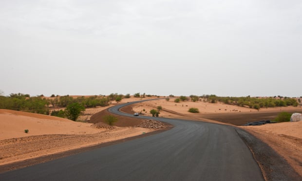 A road built by China in Mauritania’s southern Brakna region. The ‘emerging donor’ countries eschew the term aid because of its simplistic connotations, preferring the language of ‘mutual benefit’.