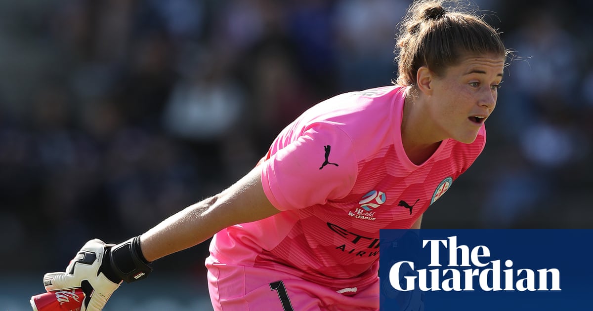W-Leagues culture placed under threat after men throw bottles onto pitch | Samantha Lewis