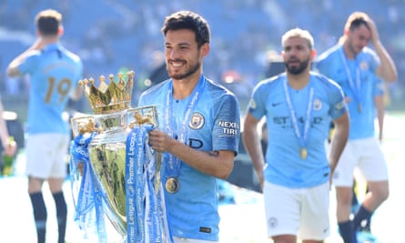David Silva Nghệ Sĩ Bé Nhỏ Của Man City - Hành Trình Đến Vinh Quang và Di Sản Bất Tử David Silva Nghệ Sĩ Bé Nhỏ Của Man City - Hành Trình Đến Vinh Quang và Di Sản Bất Tử