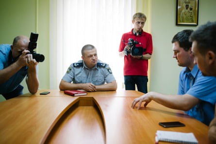Ternopil head of police Oleksander Bohomol meets ERRC Volodymyr Navorotsky and Jonathan Lee