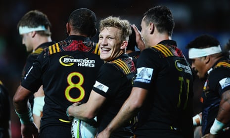 Nine-try Chiefs crush Super Rugby's Western Force in Hamilton