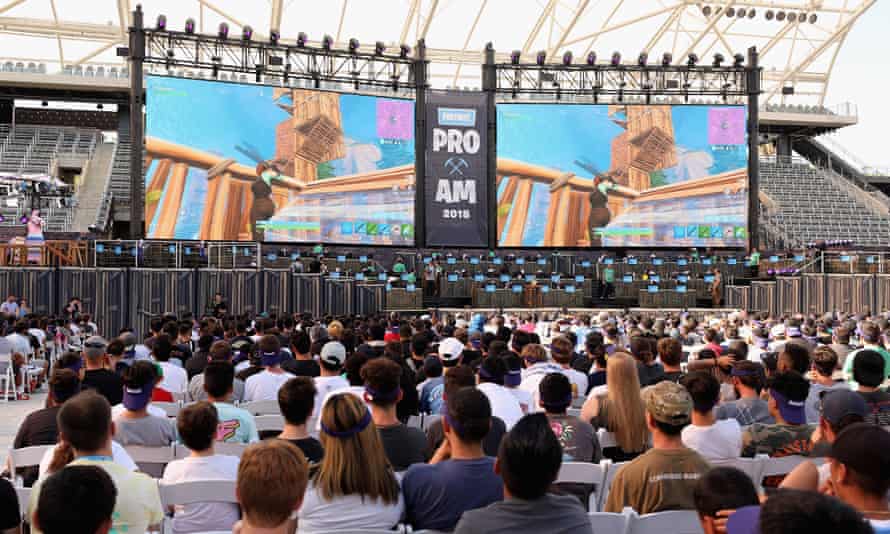 Fortnite Stars Compete For 3m Charity Prize At E3 Showdown Games The Guardian E3 Fortnite Tournmanet E3 Fortnite Tournmanet Fortnite Stars Compete For 3m Charity Prize At E3 Showdown Games The Guardian