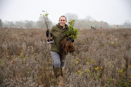 Lizzie Lemon rewilding Boothby.