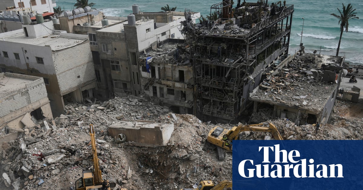 ‘Everything has changed’: bittersweet emotions as Lebanese return south