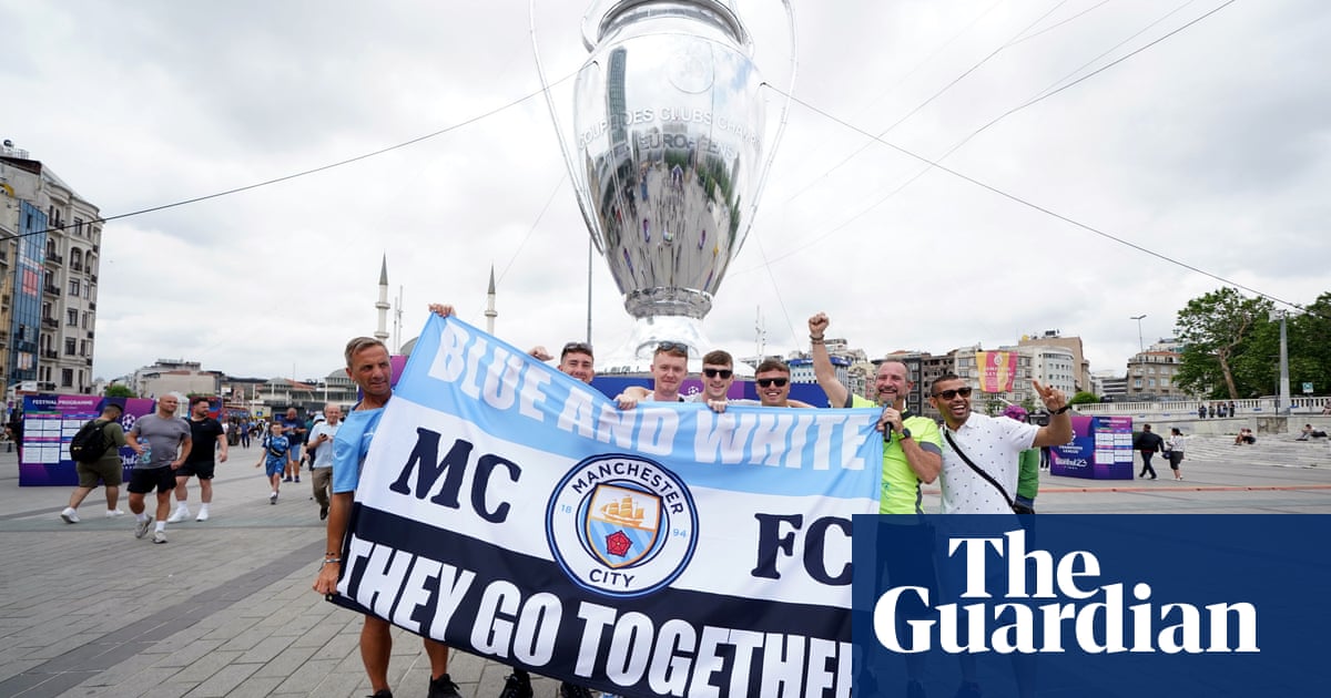 Manchester City fans pour into Istanbul ready to see off ‘City-itis’ - The Guardian