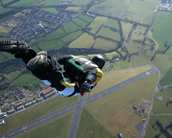 Skydivers go on strike in three Australian states and claim pay has plummeted