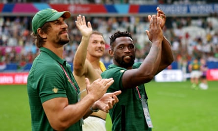 Siya Kolisi applauds the fans after South Africa’s game against Romania