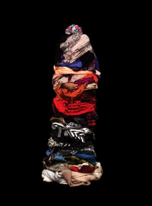 Vestido excessivo: as pessoas vestem todas as suas roupas - em fotos