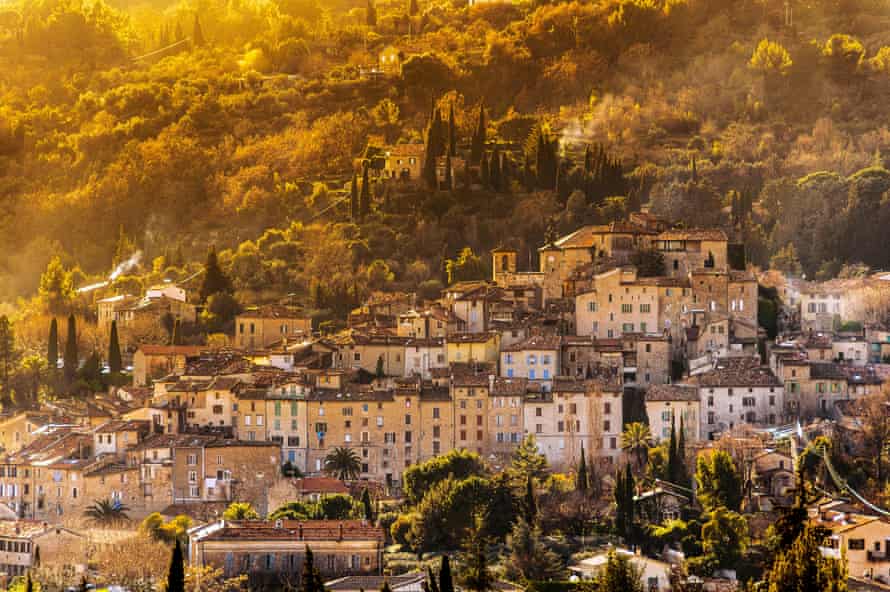Perched village of Seillans in Provence at dusk.