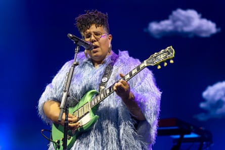 ‘It feels good and honest’ … Howard on stage in Leeds earlier this month.