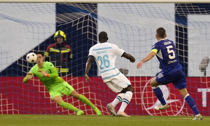 Chelsea's goalkeeper Kepa Arrizabalaga saves a shot by Dinamo Zagreb's Arijan Ademi.