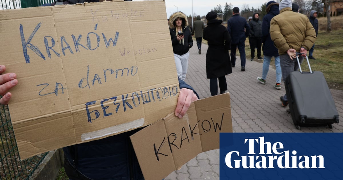 Polish mayors warn cities reaching capacity as Ukrainian arrivals rise