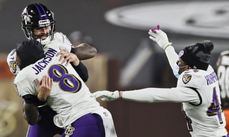 Ravens roll over Rams in NFL's Monday night game 