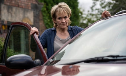 Gun in the glovebox … Daphne Sparrow (Lorraine Ashbourne).