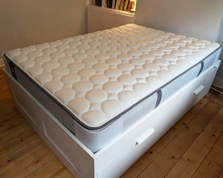 A sealy elevate emin mattress