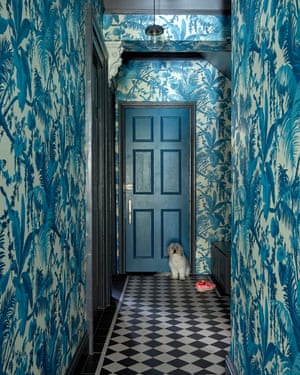 I Find It Dramatic Inside The All Blue Home Of Architect Sharon I Find It Dramatic Inside The All Blue Home Of Architect Sharon