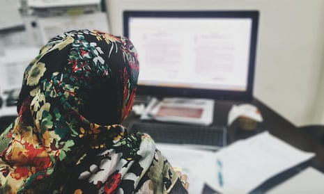 Businesswoman wearing hijab