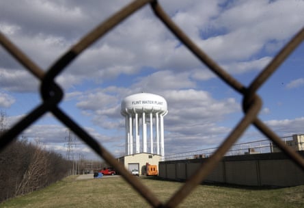 Michigan will pay $600m to compensate Flint residents whose health was damaged by lead-tainted drinking water.