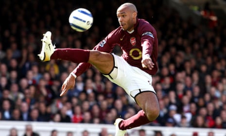 Thierry Henry scores during a Premier League match between Arsenal and Aston Villa at Highbury in 2006