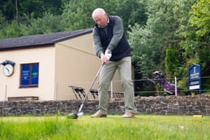 Back in the old routine: Vic Marks returns to the first tee.