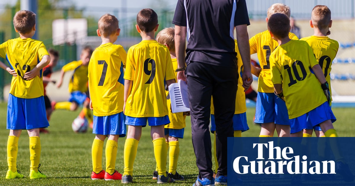 Weapons And Drugs Not Welcome How Pushy Parents Ruined Us Youth Sports Us Sports The Guardian Weapons And Drugs Not Welcome How Pushy Parents Ruined Us Youth Sports Us Sports The Guardian