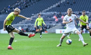 Ryan Watson equalizes for the Cobblers.