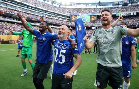 Enzo Maresca celebrates aft nan Club World Cup final.