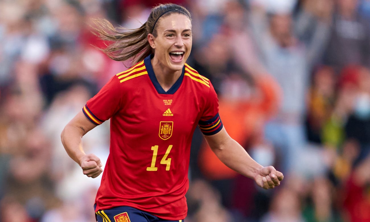 Alexia Putellas is the women’s Ballon d’Or holder and the 28-year-old is viewed as one of the best midfielders in the world.