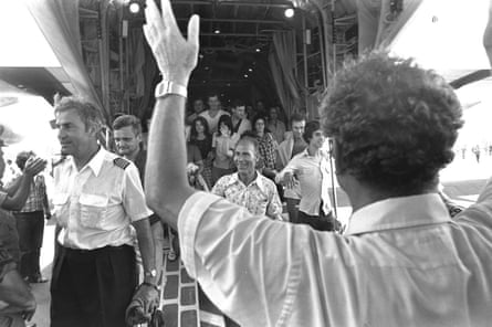Hostages released during the raid on Entebbe, in July 1976, return to Tel Aviv