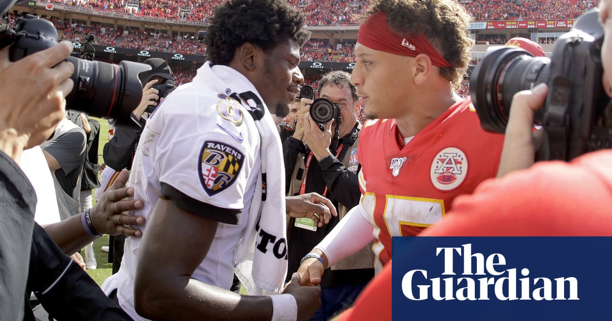 NFL round-up: Chiefs Mahomes beats Ravens Jackson in battle of top offenses
