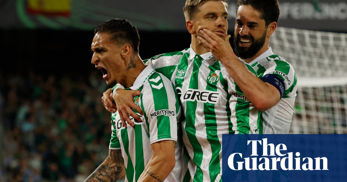 Antony's Real Betis transformation has Isco threatening a United heist | Sid Lowe