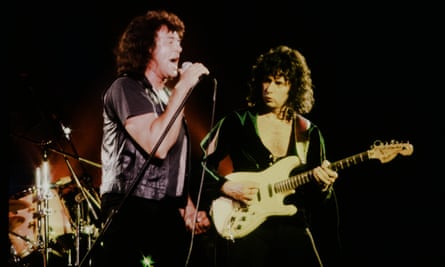 Blackmore (right) with Ian Gillan in Deep Purple, Tokyo, 1985.