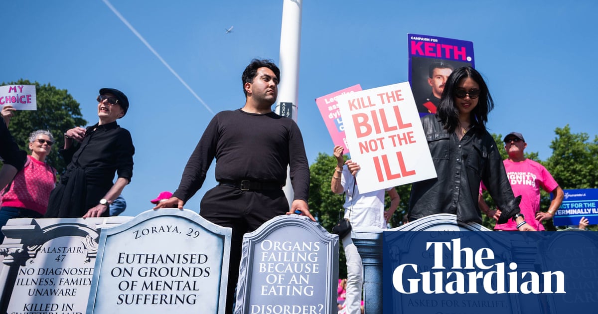 MPs back bill changes to prevent medics raising assisted dying with under-18s