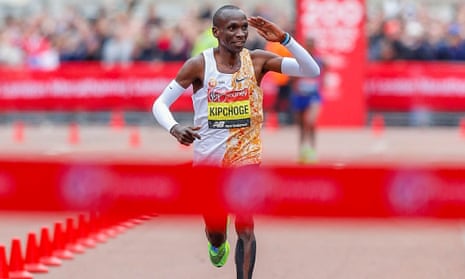 Eliud Kipchoge ran 2:02.37 at April’s London Marathon and in 2017 managed 2:00.25 at Monza with pacers subbing in and out of the race.