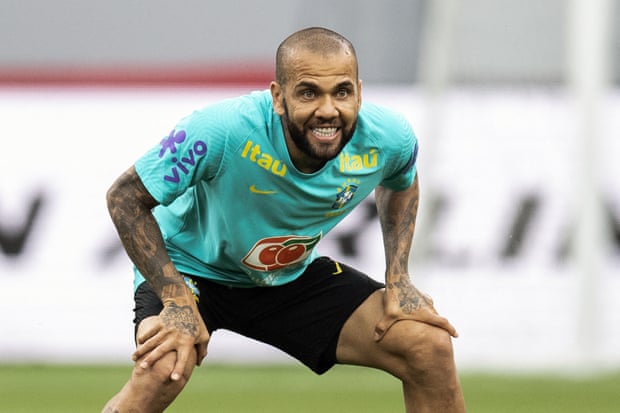 Dani Alves, Früher.