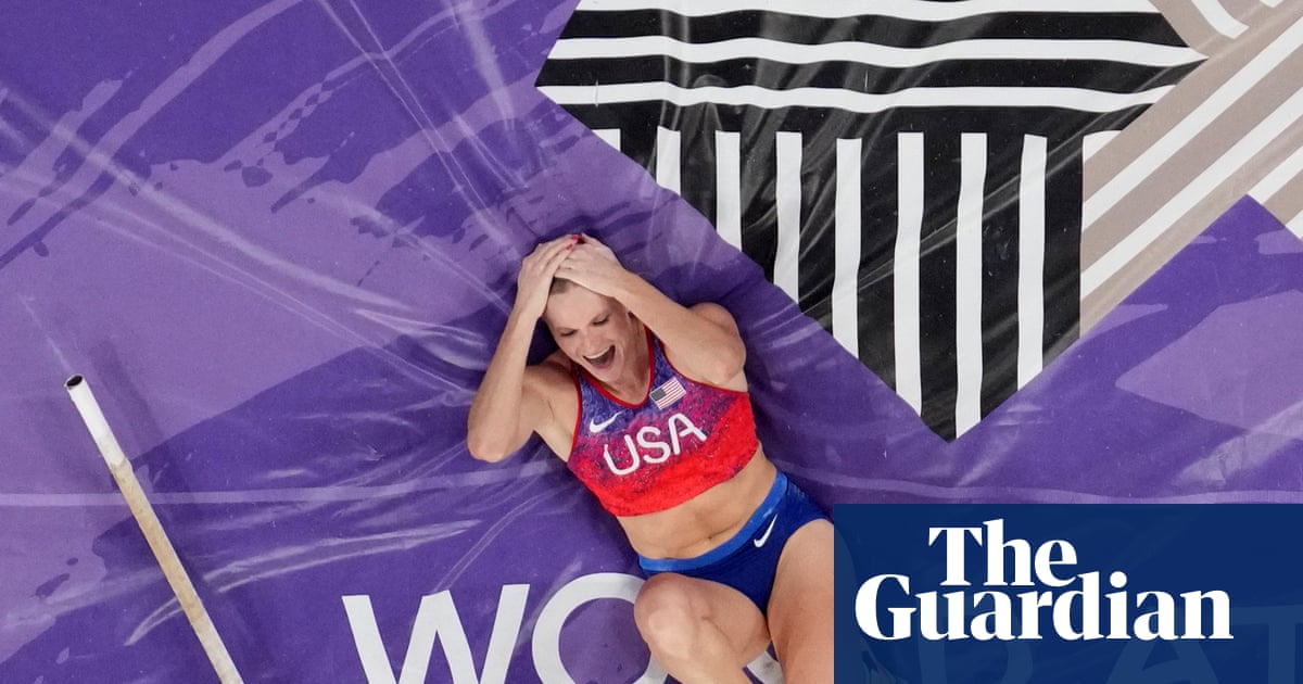 USA’s Katie Moon rises again to claim third successive world pole vault gold
