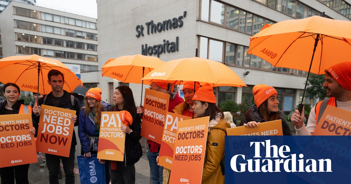 Wes Streeting and resident doctors urged to agree to mediation to end strikes